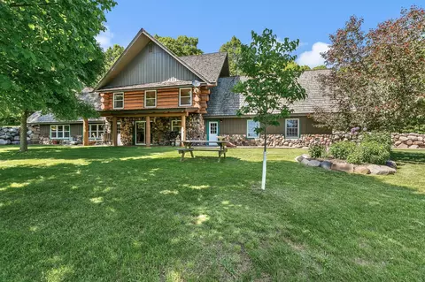 15015 Held Cir, Cold Spring, MN 56320