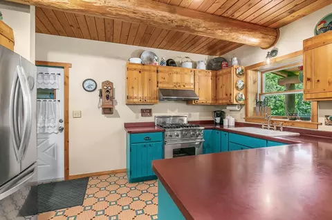 Kitchen - 15015 Held Cir, Cold Spring, MN 56320 photo 3 of 5