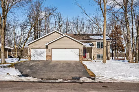 183 Dutch Lake Trl, Howard Lake, MN 55349