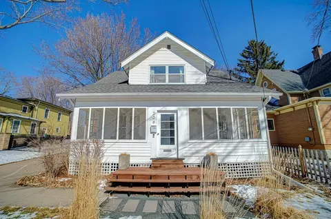 206 Elm St W, Stillwater, MN 55082