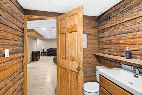 Bath - 421 Saint Louis River Rd, Duluth, MN 55810 photo 5 of 7