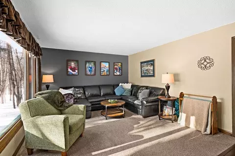 Living - 421 Saint Louis River Rd, Duluth, MN 55810 photo 2 of 2