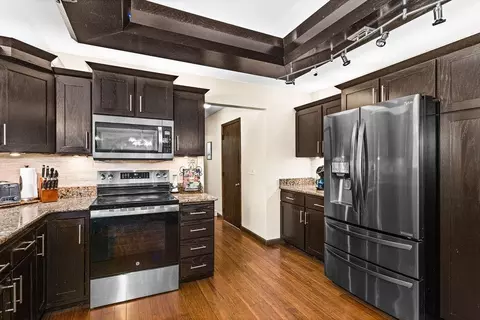 Kitchen - 421 Saint Louis River Rd, Duluth, MN 55810 photo 2 of 5