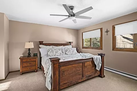 Bedroom - 421 Saint Louis River Rd, Duluth, MN 55810 photo 1 of 7