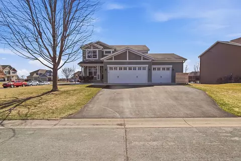 18662 Dulcimer Ct, Farmington, MN 55024