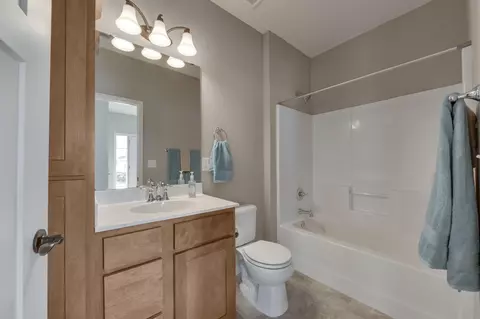Bath - 2605 Hanson Ave, Faribault, MN 55021 photo 1 of 1