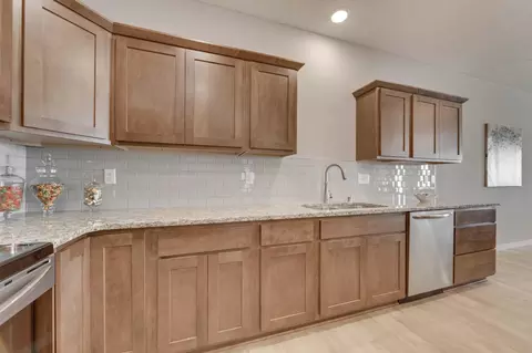 Kitchen - 2605 Hanson Ave, Faribault, MN 55021 photo 5 of 7