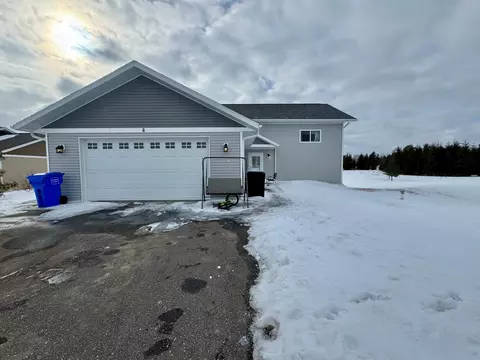 2008 Whiting Rd NW #6, Bemidji, MN 56601