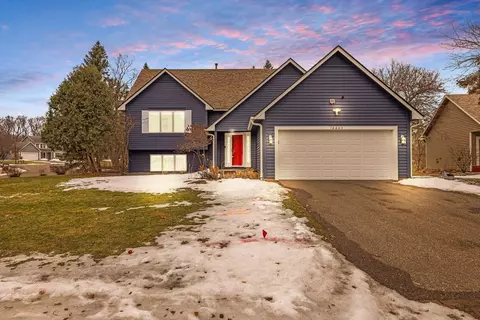 16605 21st Ave N, Plymouth, MN 55447