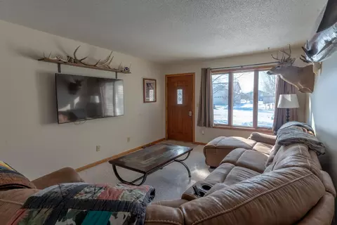Living - 1002 9th Ave SE, Barnesville, MN 56514 photo 2 of 3