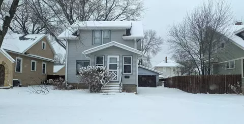 618 Park Ave, North Mankato, MN 56003