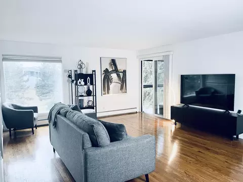 2485 Canabury Dr #205, Little Canada, MN 55117