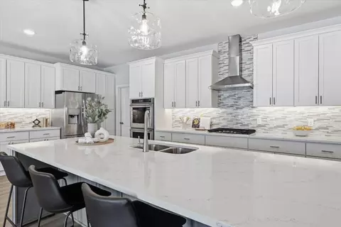 17908 Greenwich Way, Lakeville, MN 55044