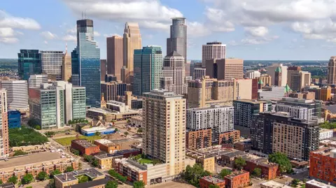 929 Portland Ave #902, Minneapolis, MN 55404