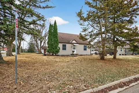 4701 Hampshire Ave N, Crystal, MN 55428