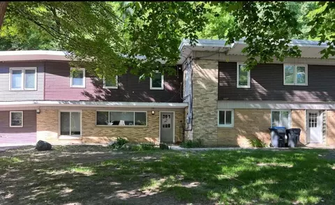 1035 Thompson Ravine Rd, Mankato, MN 56001