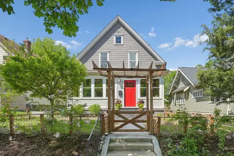 3828 S 11th Ave S, Minneapolis, MN 55407
