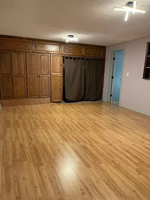 704 Miller Ave, Windom, MN 56101 photo 28