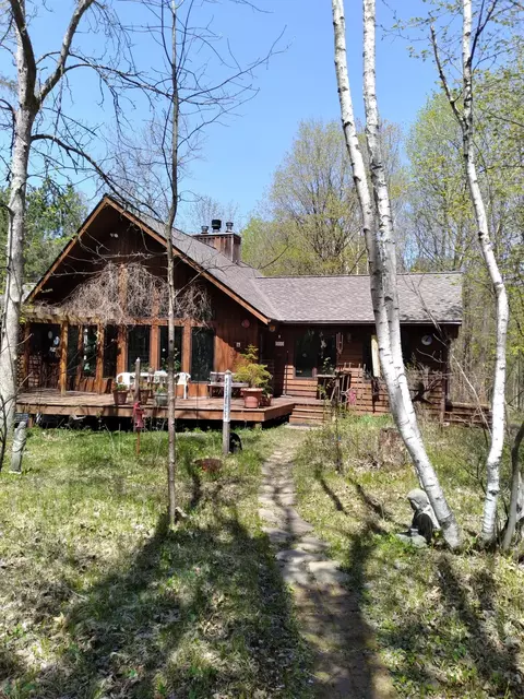 16083 Pahkala Rd, Finlayson, MN 55735