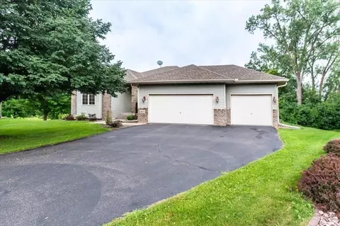 9813 Linden Ave N, Brooklyn Park, MN 55443