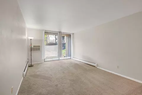 4023 14th Ave S #5A, Minneapolis, MN 55407