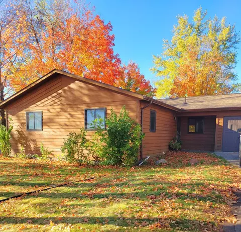 320 Oak Dr, Foley, MN 56329