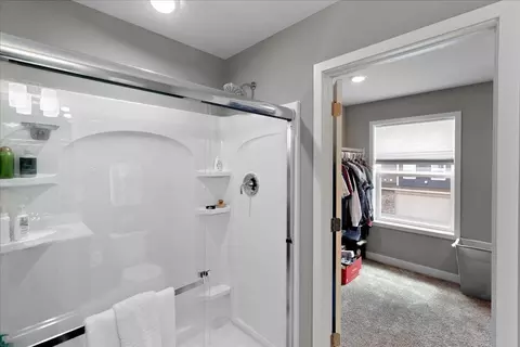 Bath - 1261 142nd St E, Rosemount, MN 55068 photo 5 of 5