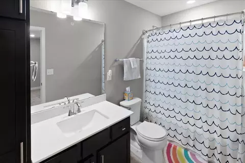 Bath - 1261 142nd St E, Rosemount, MN 55068 photo 2 of 5