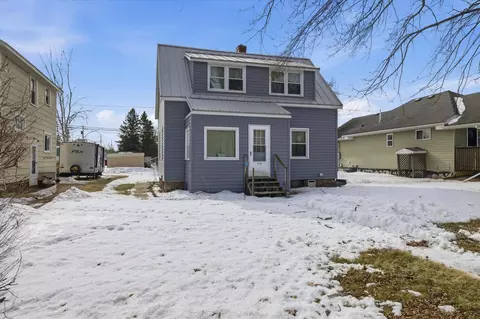 406 Alice Ave, Marble, MN 55764
