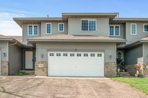 705 Independence Dr, Big Lake, MN 55309