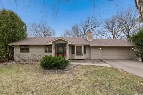 8030 81st St, Victoria, MN 55386