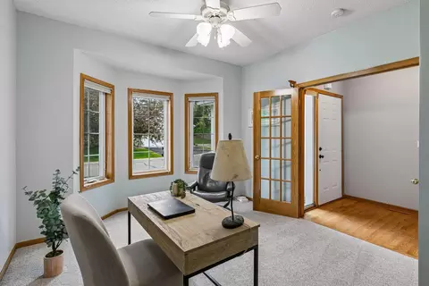 1539 Stonewood Ln, Eagan, MN 55122 photo 17