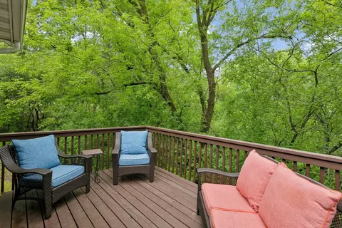 1539 Stonewood Ln, Eagan, MN 55122 photo 10