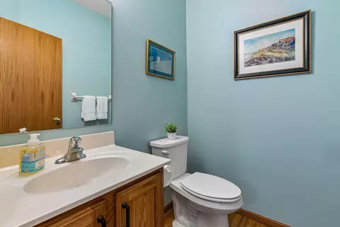 1539 Stonewood Ln, Eagan, MN 55122 photo 29