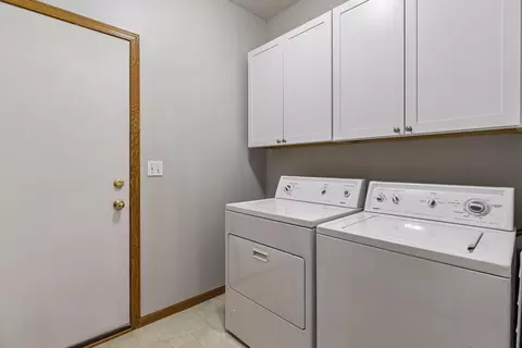 1539 Stonewood Ln, Eagan, MN 55122 photo 30