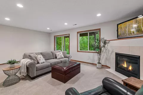 1539 Stonewood Ln, Eagan, MN 55122 photo 21