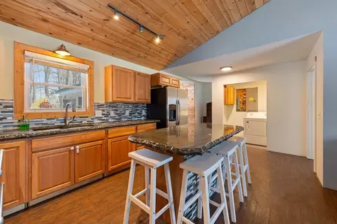 Kitchen - 51460 189th Ave, Mcgregor, MN 55760 photo 4 of 5