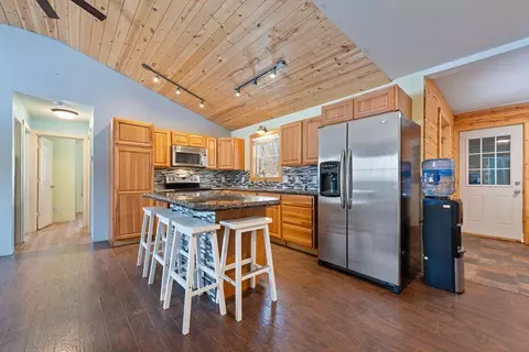 Kitchen - 51460 189th Ave, Mcgregor, MN 55760 photo 2 of 5