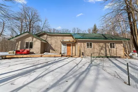 Exterior - 51460 189th Ave, Mcgregor, MN 55760 photo 5 of 9