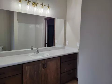 Bath - 12100 Olson Rd, Harris, MN 55032 photo 2 of 2