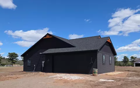Exterior - 12100 Olson Rd, Harris, MN 55032 photo 2 of 4