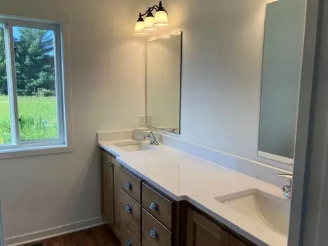 Bath - 12100 Olson Rd, Harris, MN 55032 photo 1 of 2