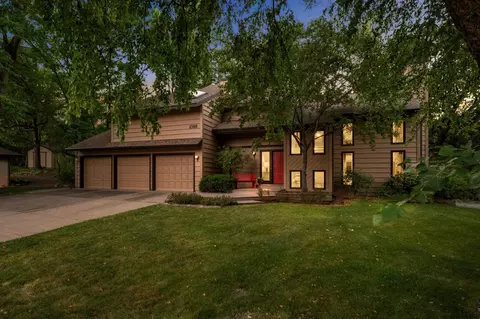1368 32nd Ave NW, New Brighton, MN 55112