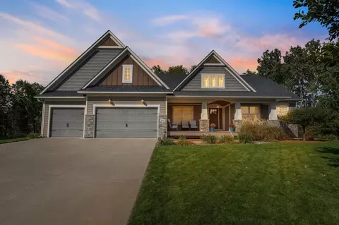 849 Fox Cv, Lino Lakes, MN 55014