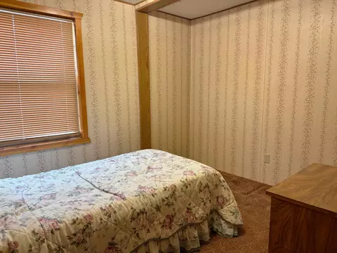Bedroom - 18500 Bogie Bay, Garrison, MN 56450 photo 5 of 5