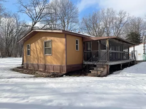 Exterior - 18500 Bogie Bay, Garrison, MN 56450 photo 2 of 18
