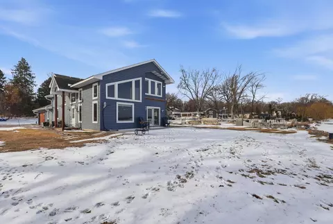700 7th St SE, Forest Lake, MN 55025