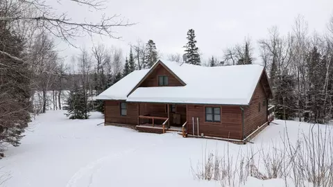 3163 Randa Rd, Orr, MN 55771