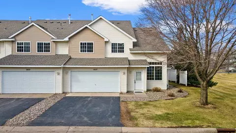 2457 Yellowstone Dr #116, Hastings, MN 55033