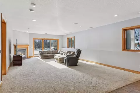 Living - 7455 Fern Ct, Loretto, MN 55357 photo 5 of 10